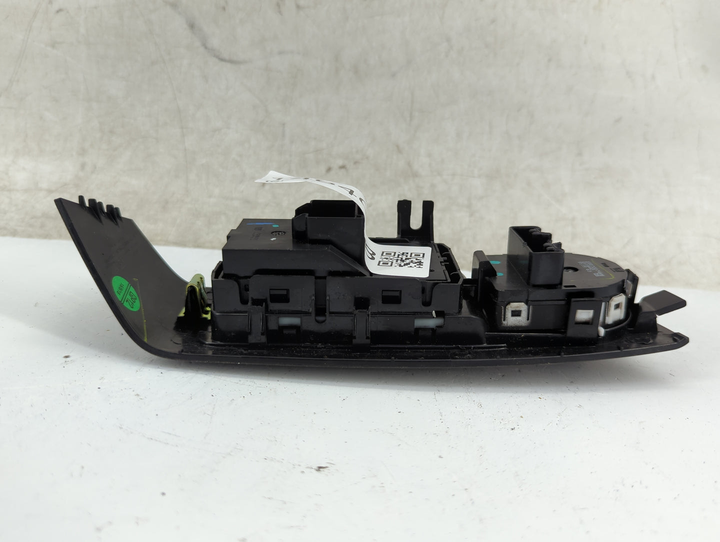 2014-2016 Chevrolet Malibu Master Power Window Switch Replacement Driver Side Left P/N:25872074 Fits OEM Used Auto Parts - O