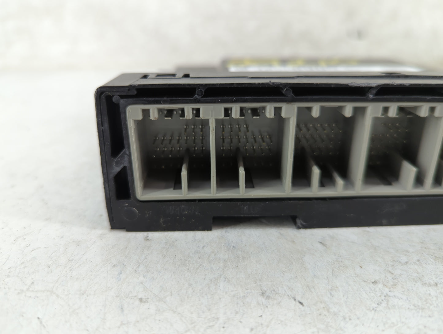 2016-2016 Chevrolet Malibu Body Control Module Bcm 13508905 - Oemusedautoparts1.com