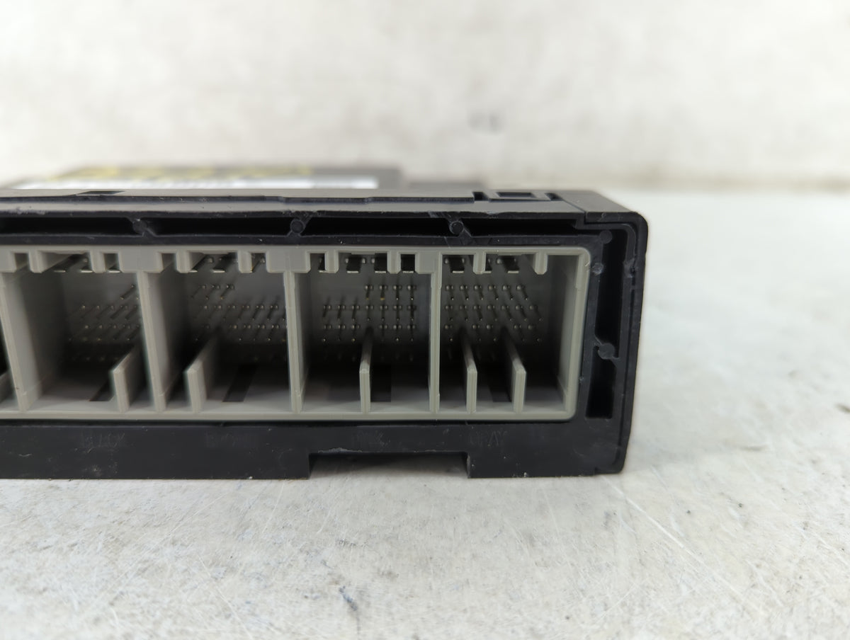 2016-2016 Chevrolet Malibu Body Control Module Bcm 13508905 - Oemusedautoparts1.com