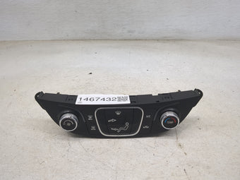 compare product 2016-2017 Chevrolet Malibu Climate Control Module Temperature AC/Heater Replacement P/N:23414952 737020000000X Fits Fits 2016 2017 OEM Used Auto Parts