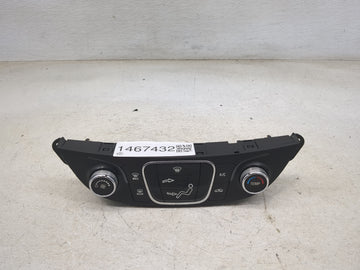 2016-2017 Chevrolet Malibu Climate Control Module Temperature AC/Heater Replacement P/N:23414952 737020000000X Fits Fits 201