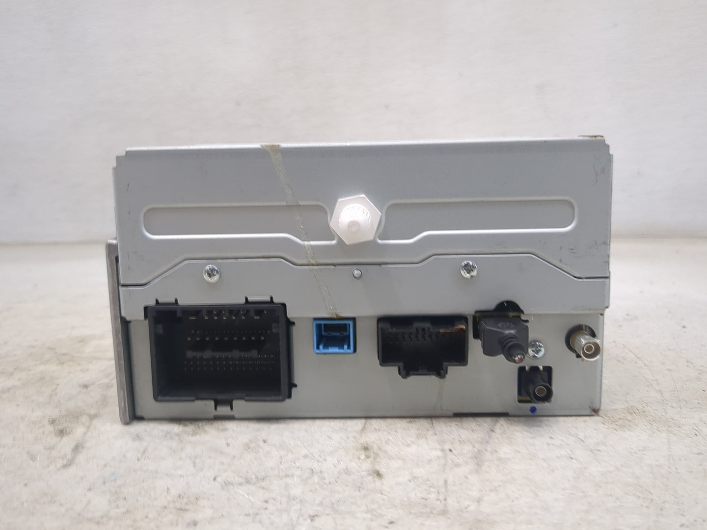 2014-2016 Chevrolet Malibu Radio AM FM Cd Player Receiver Replacement P/N:23284461 GA-130-COLR-NT Fits Fits 2014 2015 2016 O