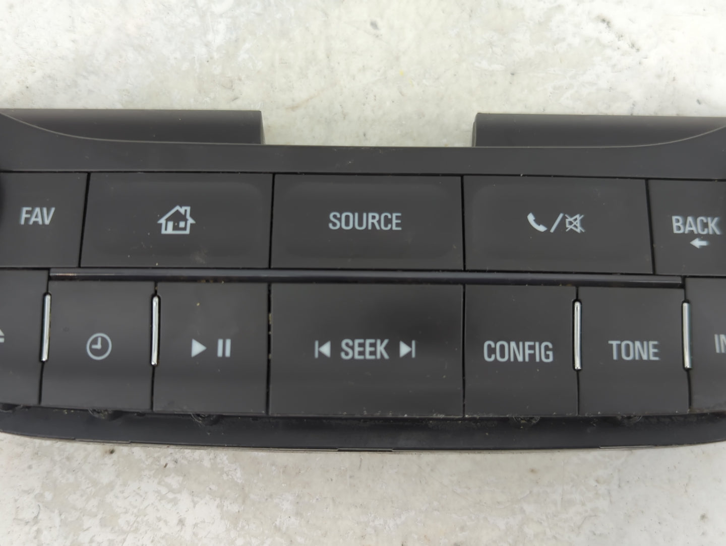2014-2016 Chevrolet Malibu Radio Control Panel 1468635 - Oemusedautoparts1.com