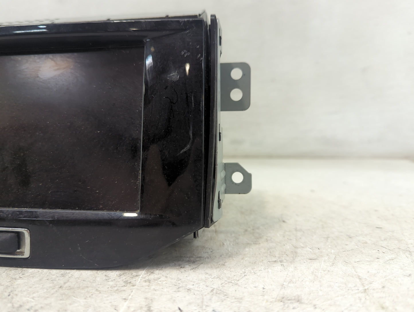 2013-2016 Chevrolet Malibu Information Display Screen 1469011 - Oemusedautoparts1.com