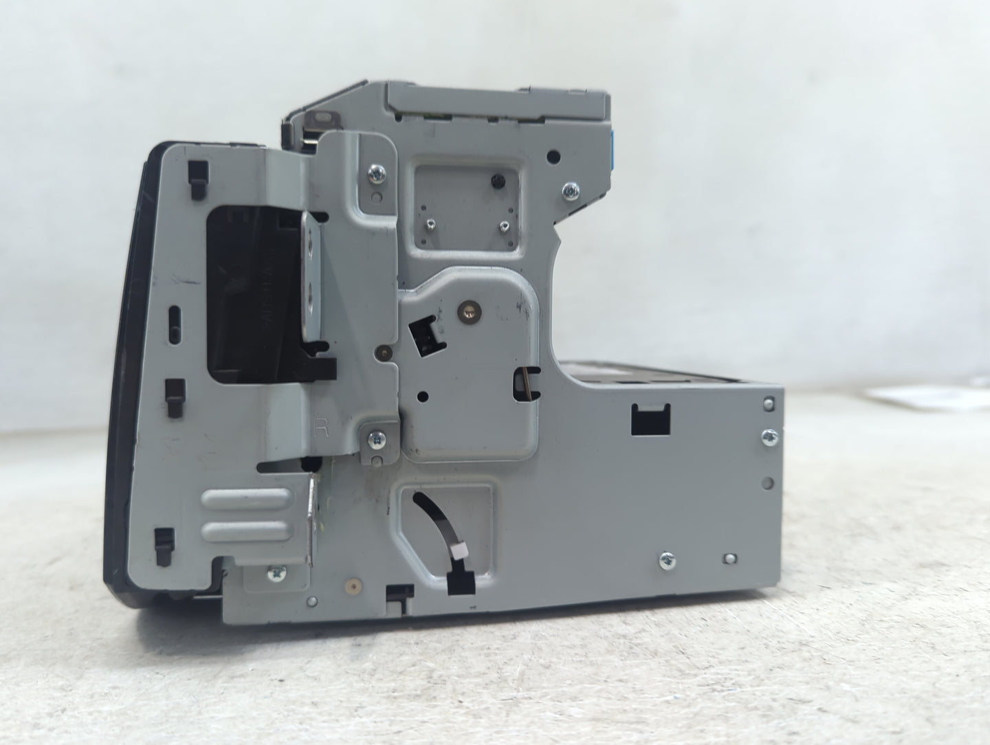 2013-2016 Chevrolet Malibu Information Display Screen 1469011 - Oemusedautoparts1.com