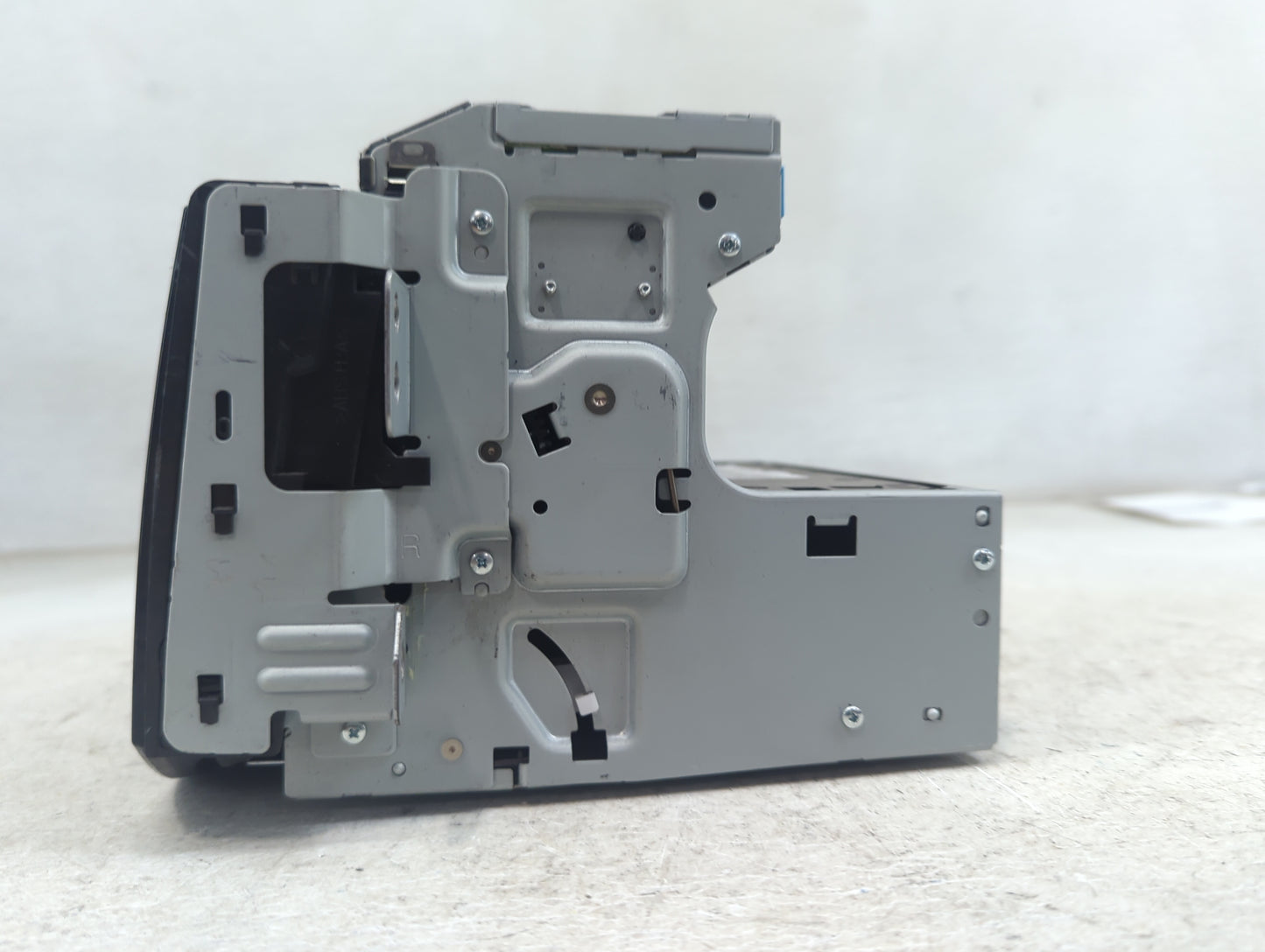 2013-2016 Chevrolet Malibu Information Display Screen 1469011 - Oemusedautoparts1.com