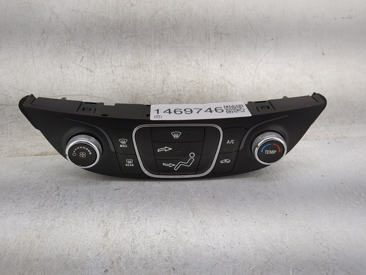2016-2017 Chevrolet Malibu Climate Control Module Temperature AC/Heater Replacement P/N:23414952 7370200000000X Fits OEM Use