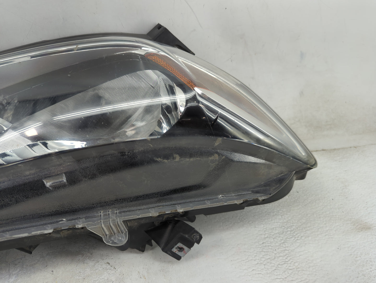 2016-2018 Chevrolet Malibu Passenger Right Oem Head Light Headlight Lamp 1470439 - Oemusedautoparts1.com