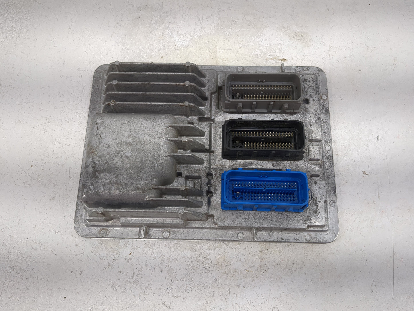 2016 Chevrolet Malibu PCM Engine Control Computer ECU ECM PCU OEM P/N:12675580 1310101000000X, 811839393, R116173000000W9 Fi
