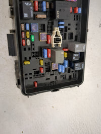 2016-2017 Chevrolet Malibu Fusebox Fuse Box Panel Relay Module P/N:13468934 13468935, 13500128, 13500127 Fits Fits 2016 2017