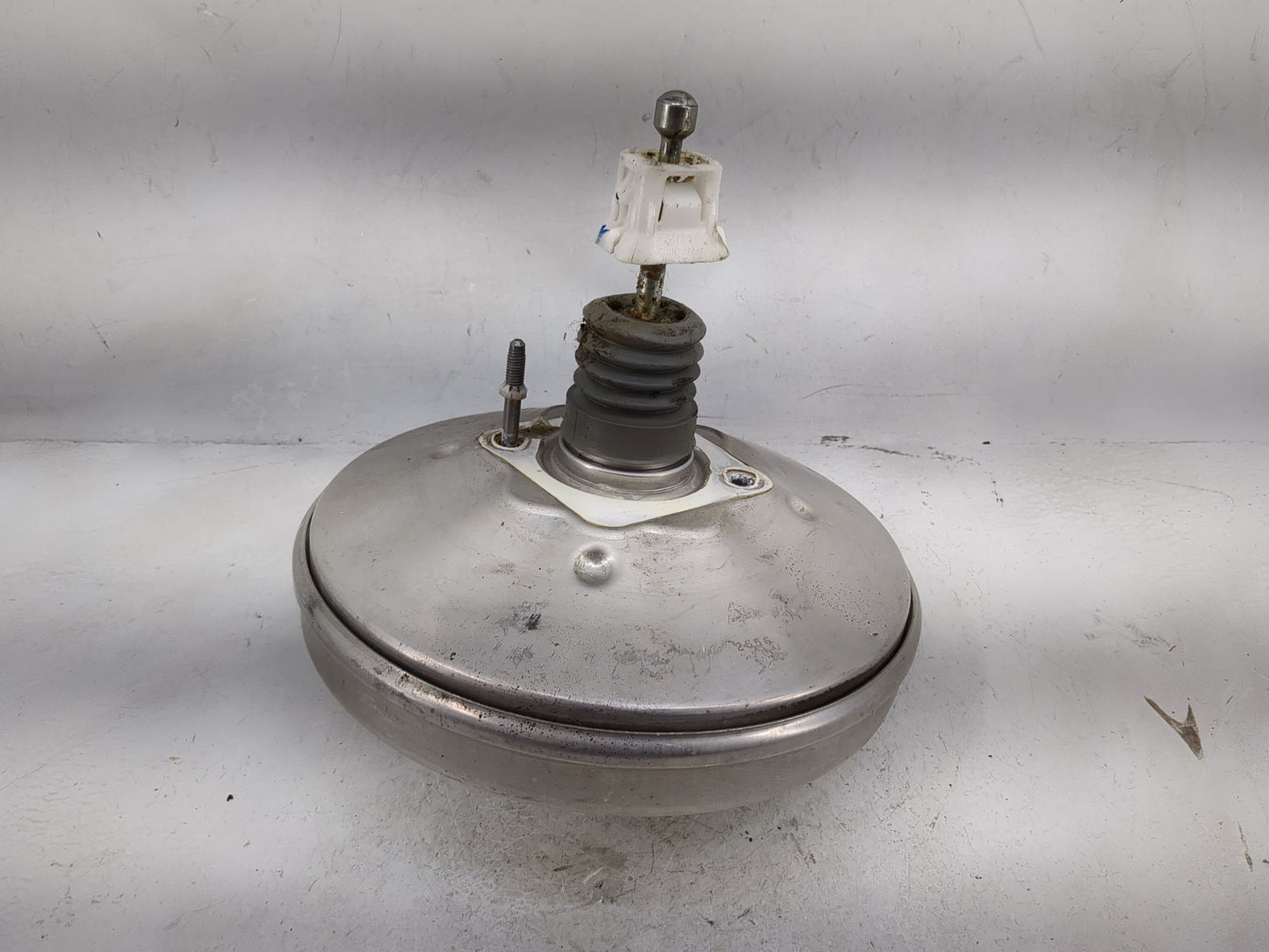 2016-2021 Chevrolet Malibu Power Brake Booster Oem 1480857 - Oemusedautoparts1.com