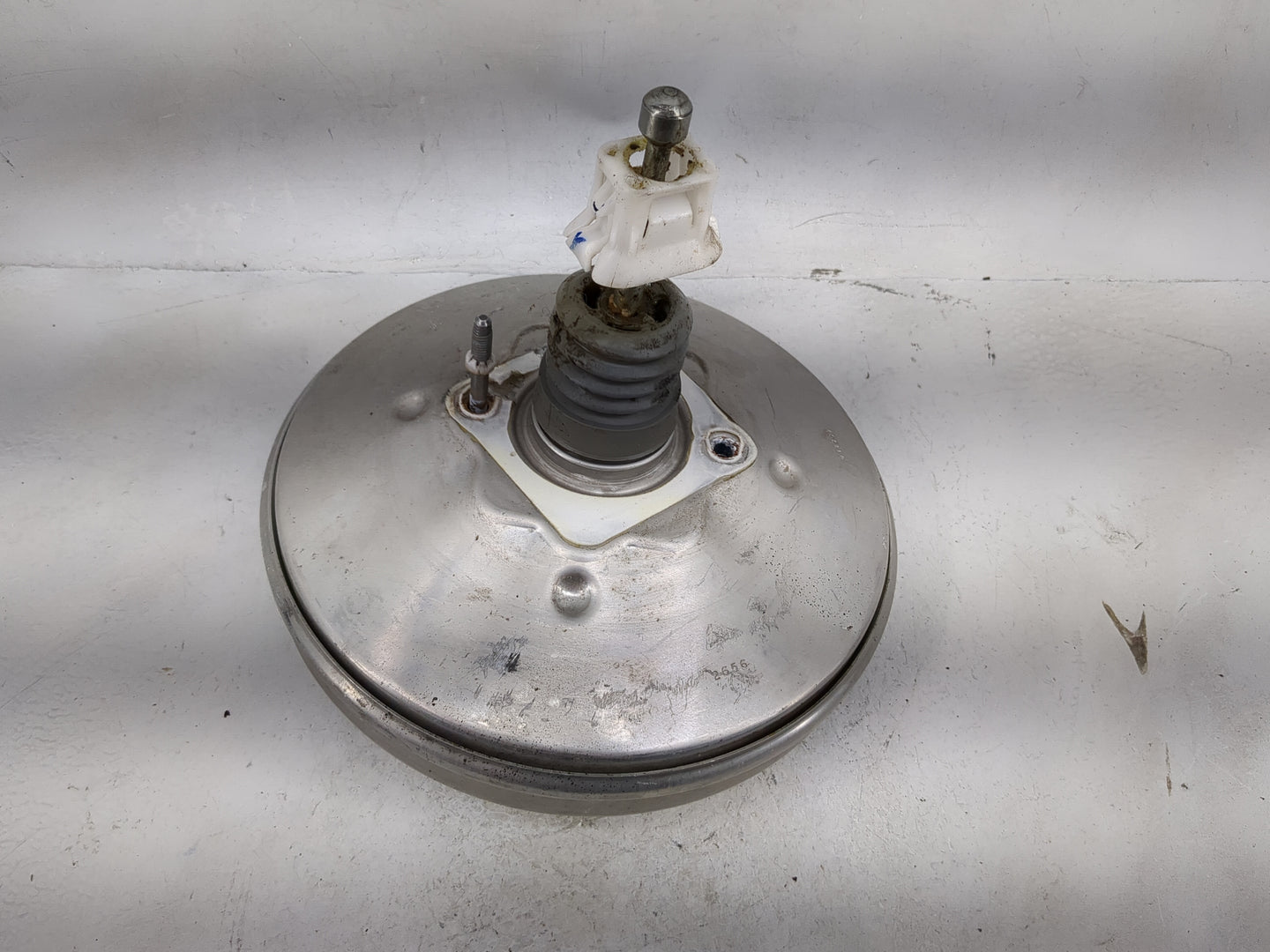 2016-2021 Chevrolet Malibu Power Brake Booster Oem 1480857 - Oemusedautoparts1.com