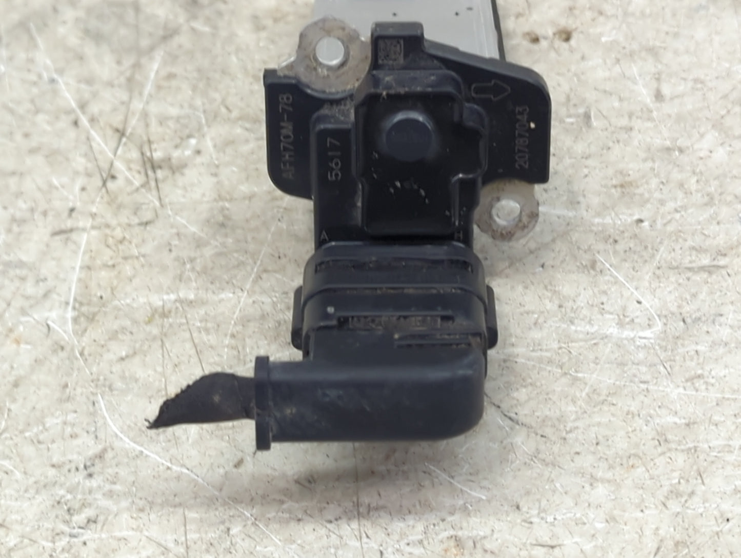 2013-2016 Chevrolet Malibu Mass Air Flow Meter Maf 1486422 - Oemusedautoparts1.com