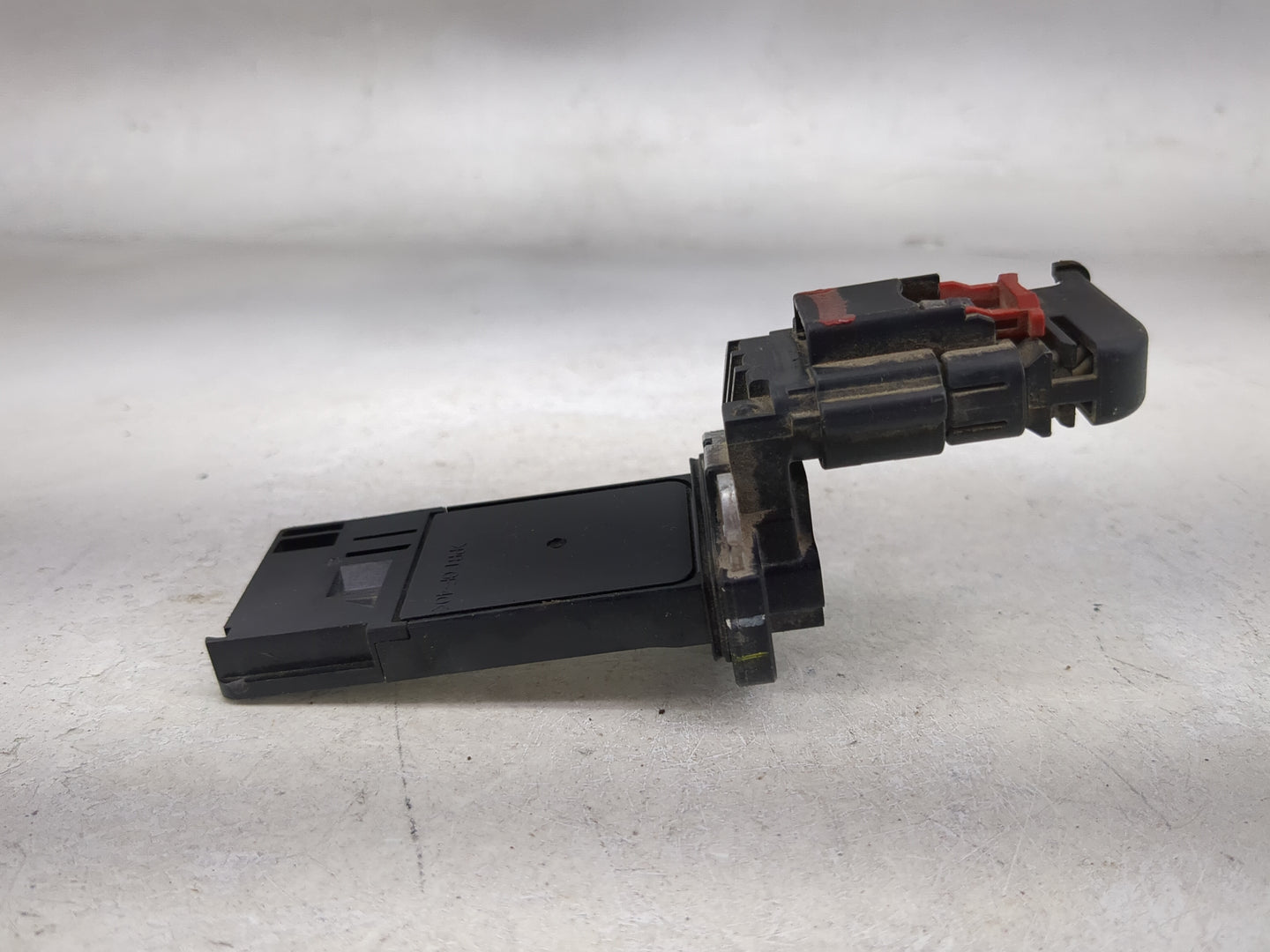 2013-2016 Chevrolet Malibu Mass Air Flow Meter Maf 1486514 - Oemusedautoparts1.com