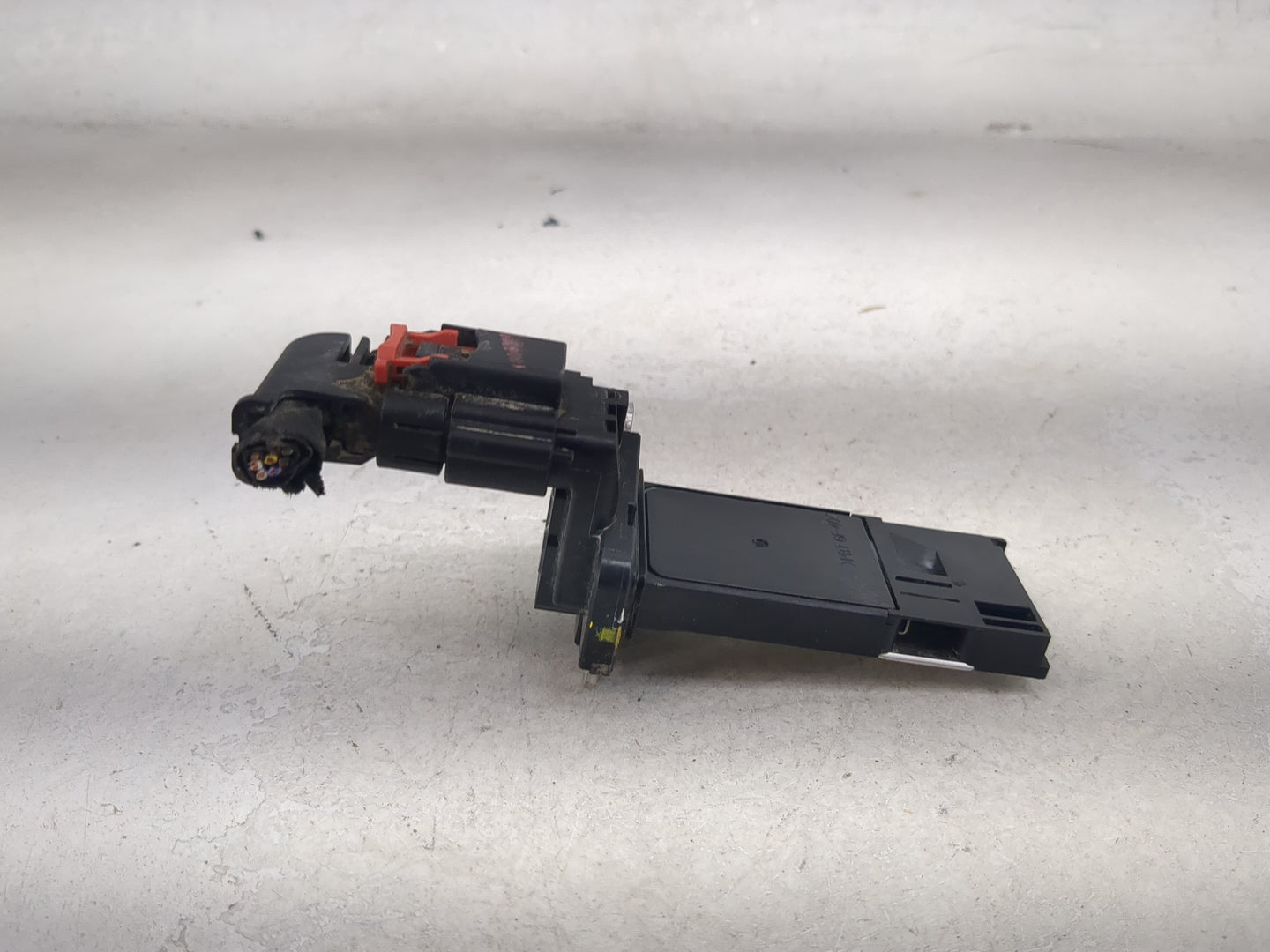 2013-2016 Chevrolet Malibu Mass Air Flow Meter Maf 1488700 - Oemusedautoparts1.com