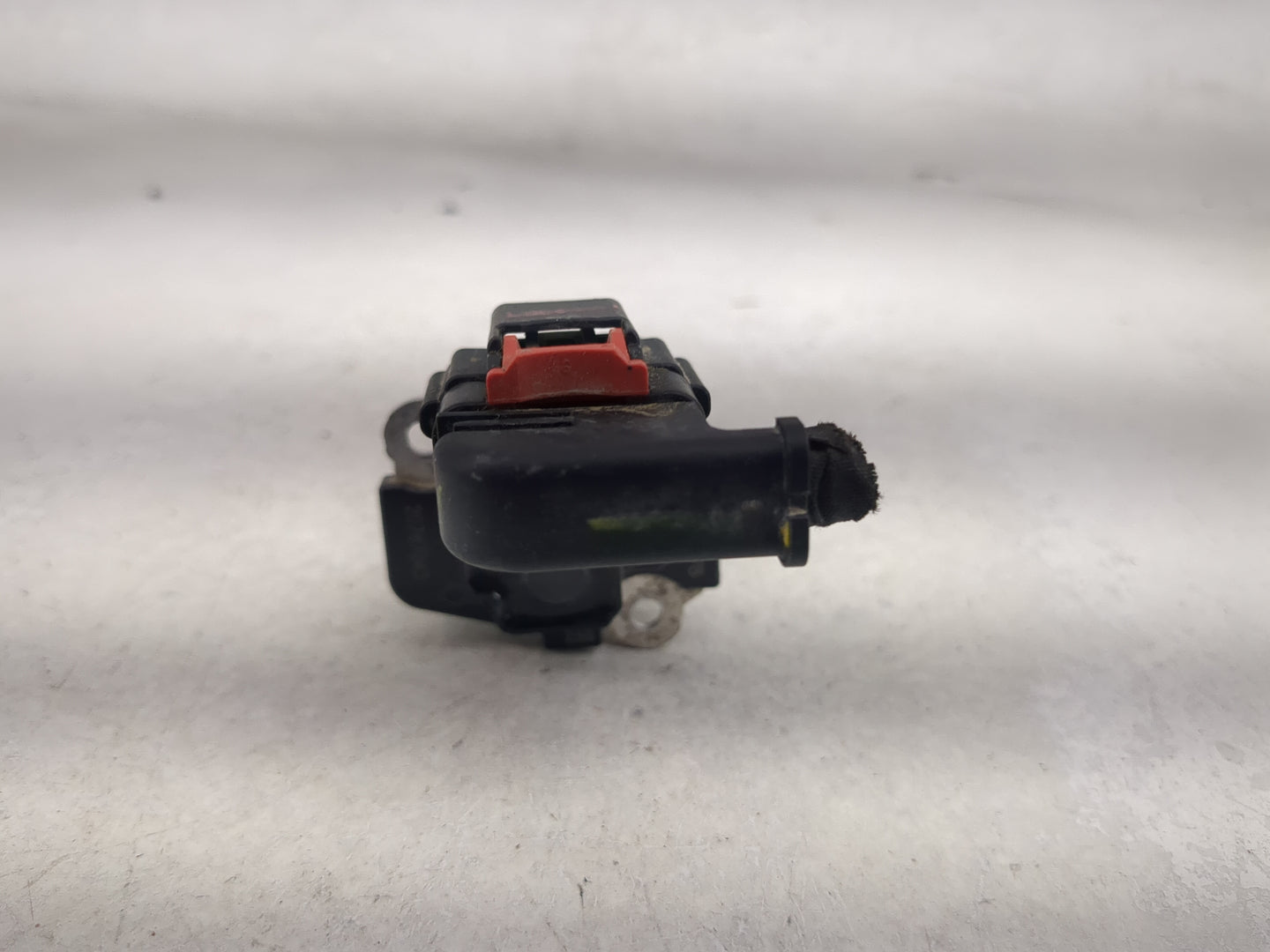 2013-2016 Chevrolet Malibu Mass Air Flow Meter Maf 1488700 - Oemusedautoparts1.com
