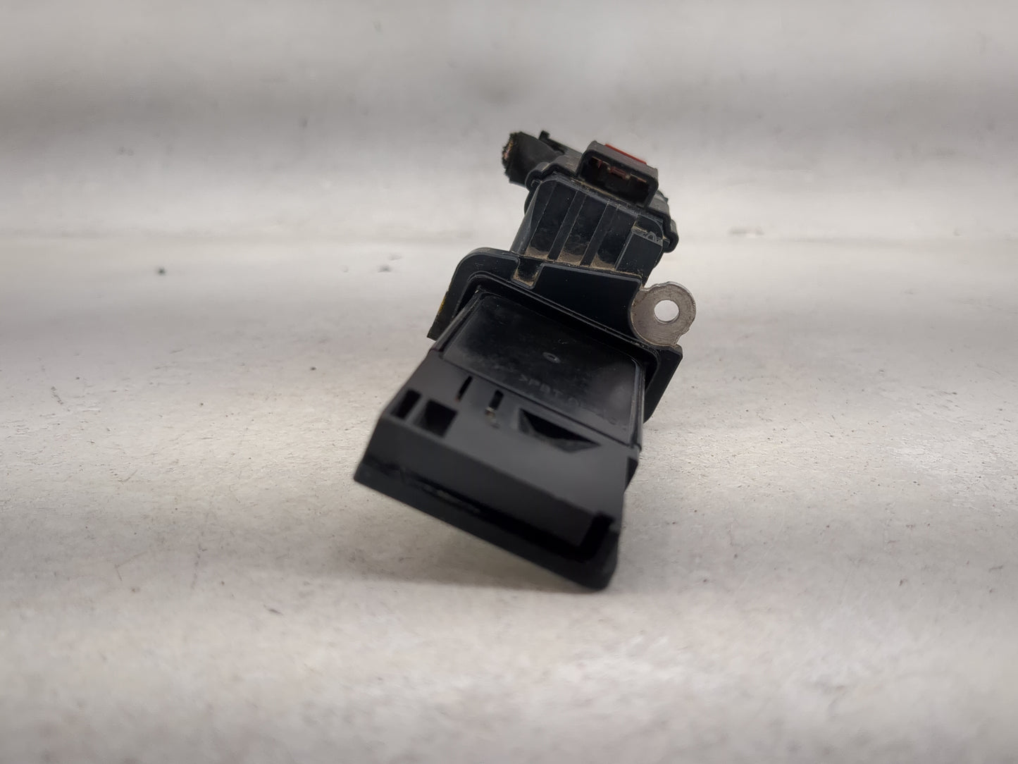 2013-2016 Chevrolet Malibu Mass Air Flow Meter Maf 1488700 - Oemusedautoparts1.com