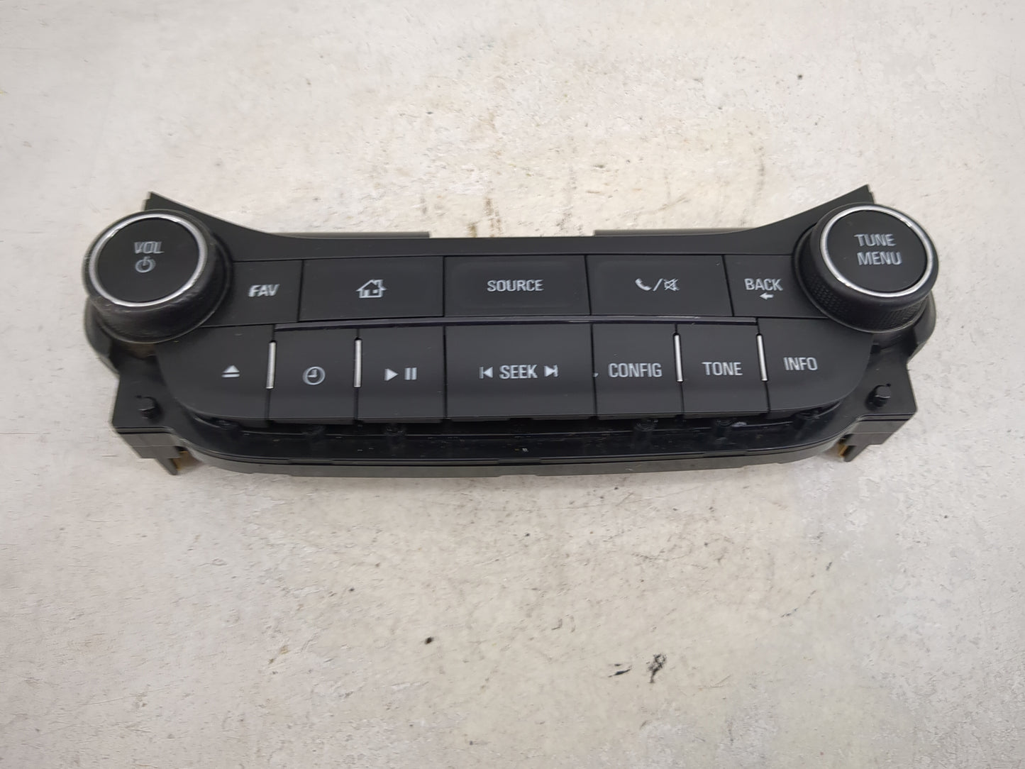 2014-2016 Chevrolet Malibu Radio Control Panel 1492552 - Oemusedautoparts1.com