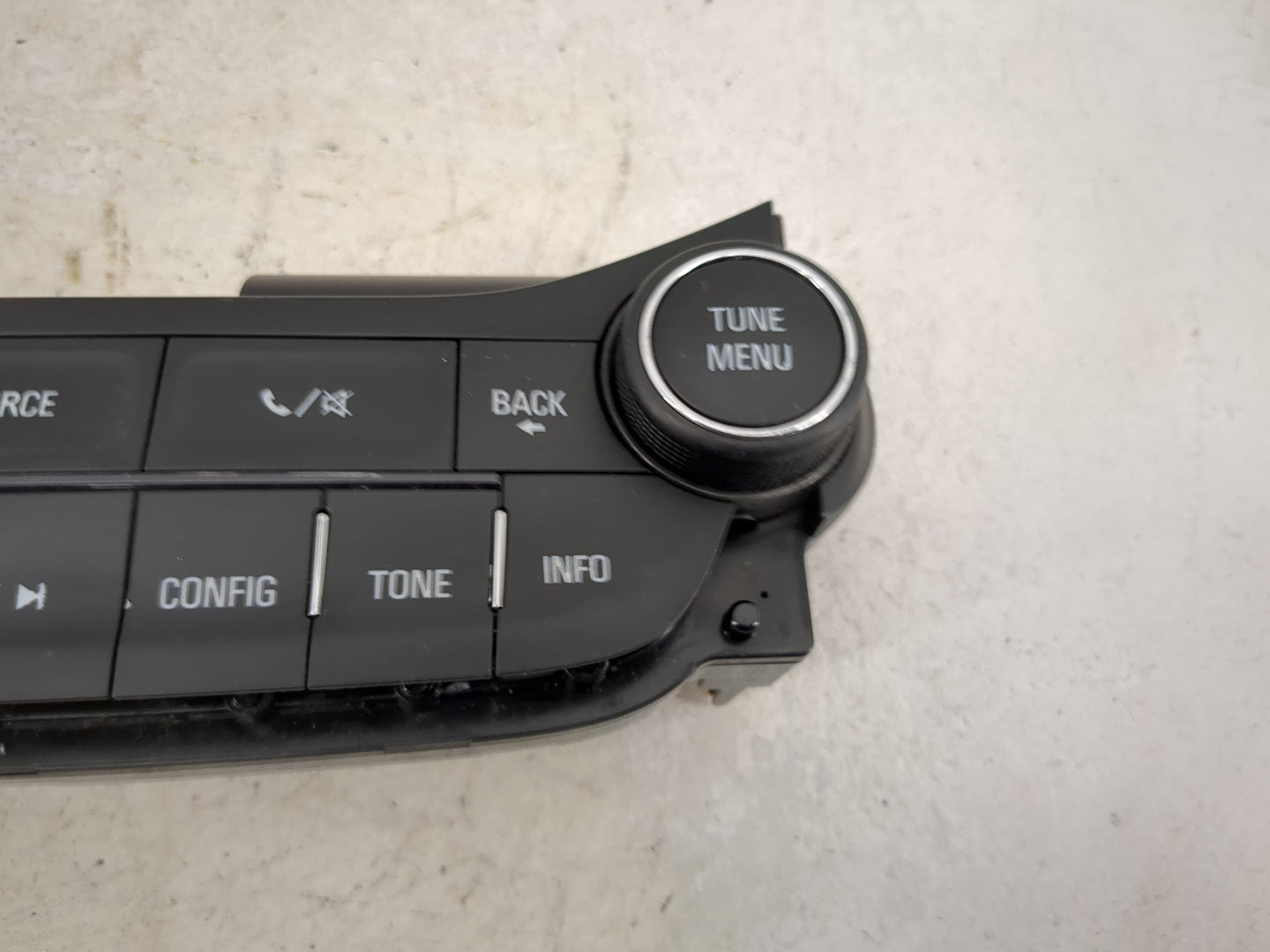 2014-2016 Chevrolet Malibu Radio Control Panel 1492552 - Oemusedautoparts1.com