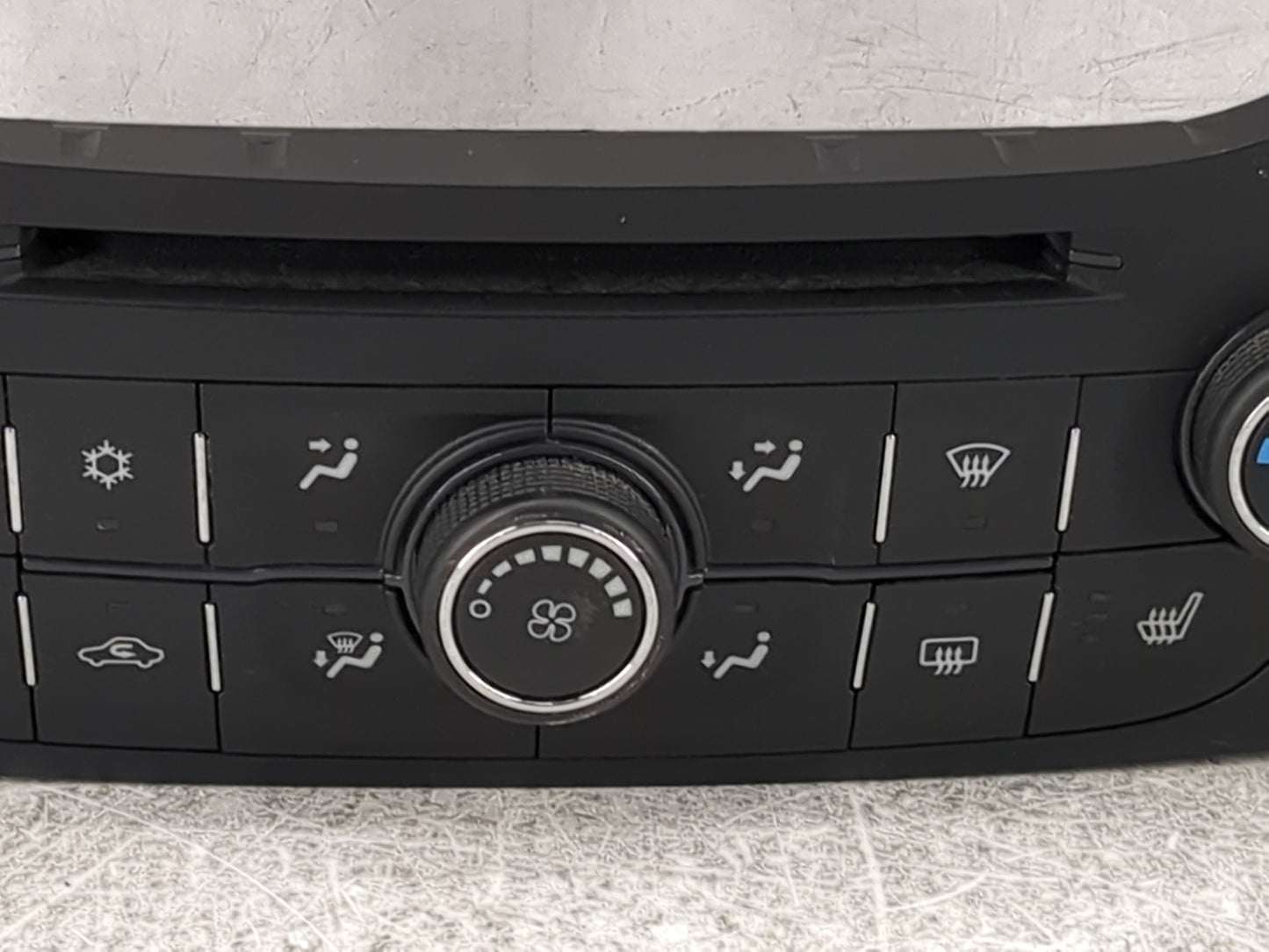 2014-2016 Chevrolet Malibu Climate Control Module Temperature AC/Heater Replacement P/N:23465801 545290509 Fits OEM Used Aut