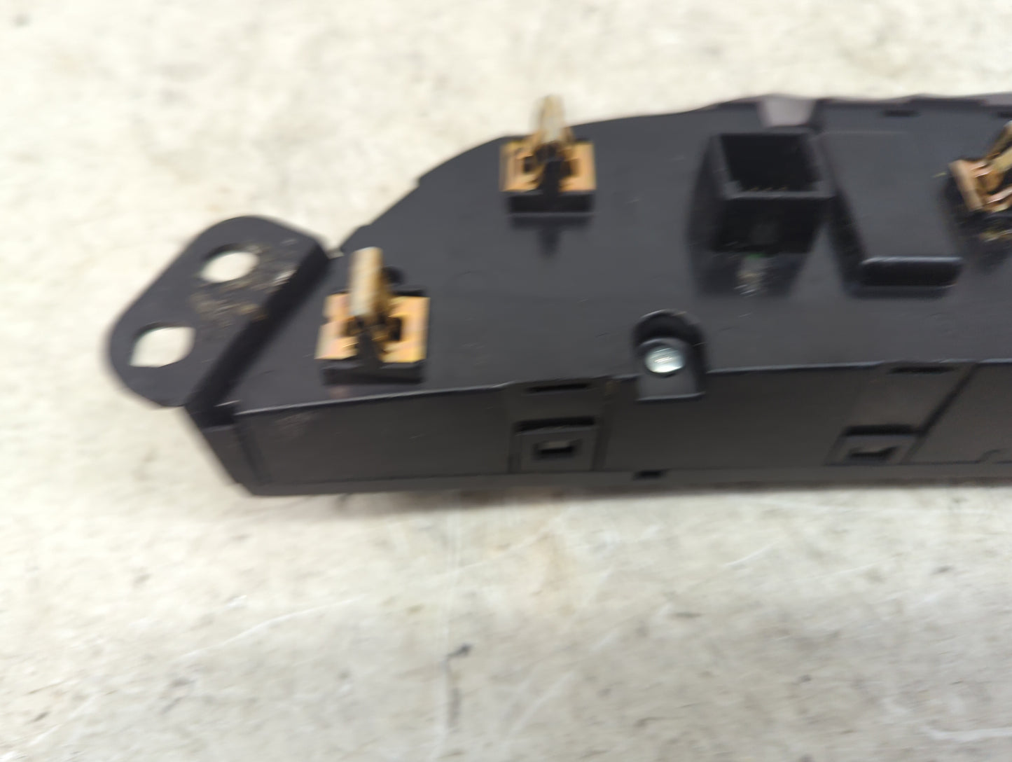 2016-2017 Chevrolet Malibu Climate Control Module Temperature AC/Heater Replacement P/N:23414952 737020000000X Fits Fits 201