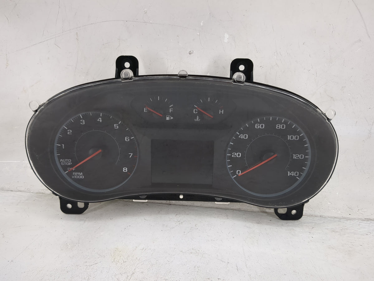 2016 Chevrolet Malibu Instrument Cluster Speedometer Gauges P/N:84057458 81237227 Miles: Fits OEM Used Auto Parts - Oemuseda