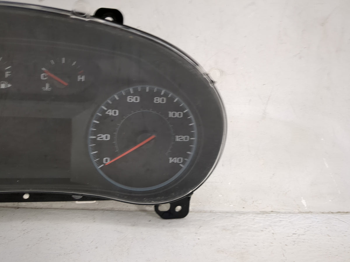 2016 Chevrolet Malibu Instrument Cluster Speedometer Gauges P/N:84057458 81237227 Miles: Fits OEM Used Auto Parts - Oemuseda