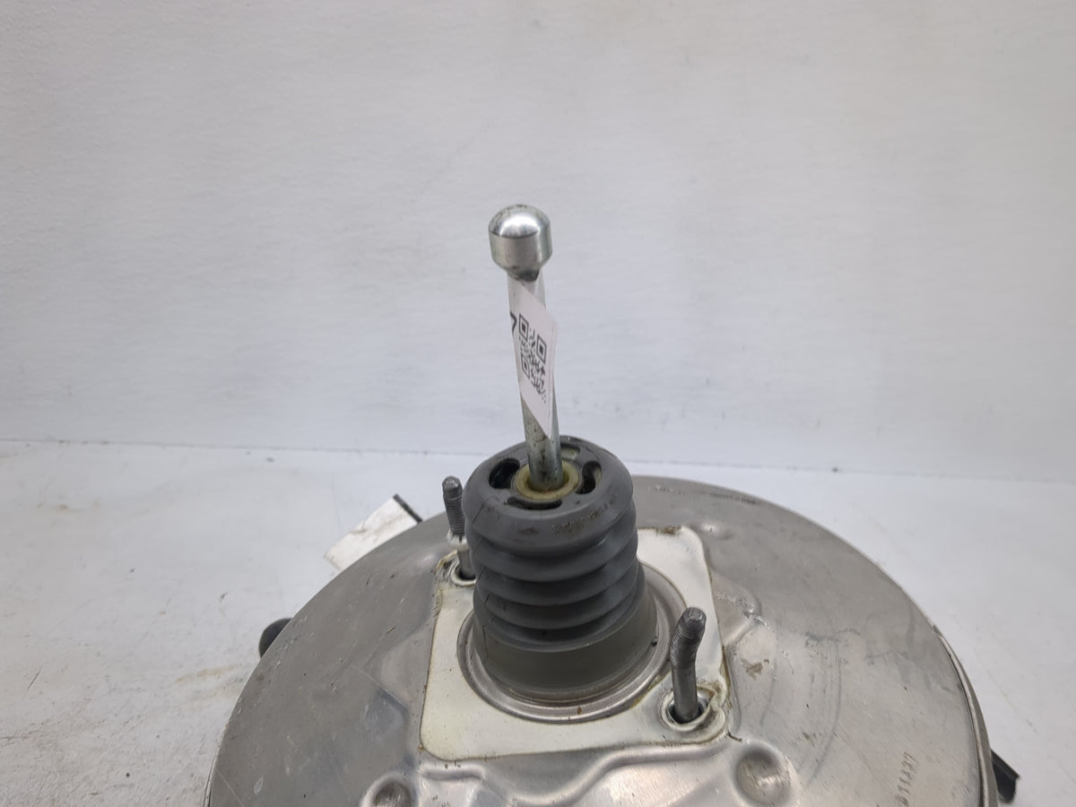 2016-2021 Chevrolet Malibu Power Brake Booster Oem 1508937 - Oemusedautoparts1.com