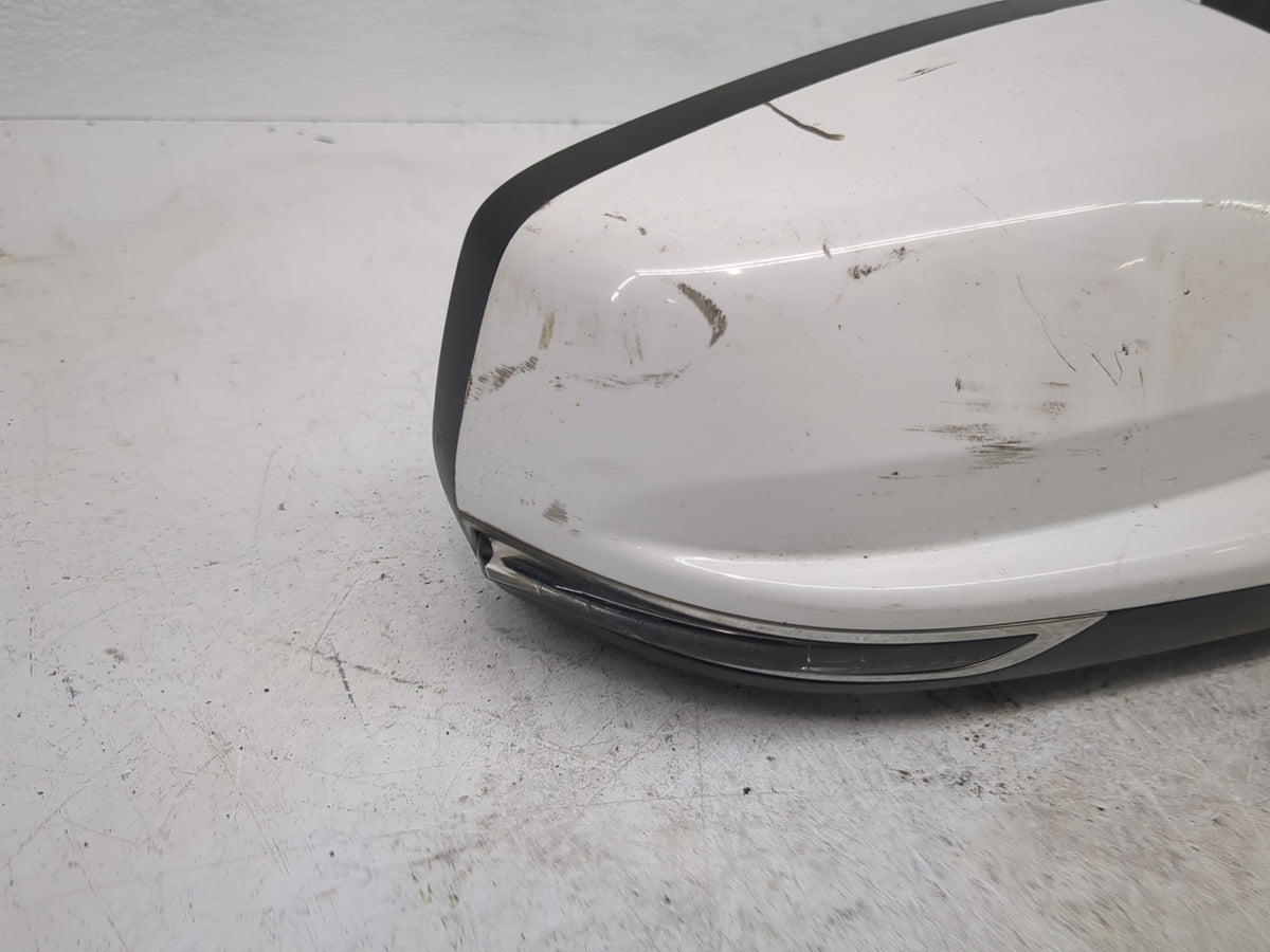 2014-2016 Chevrolet Malibu Passenger Side View Mirror - Right Door Mirror OEM Used - Oemusedautoparts1.com