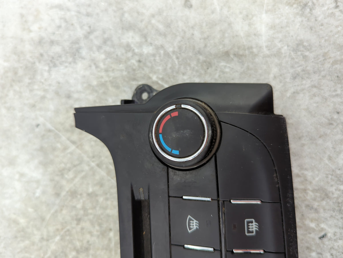 2016 Chevrolet Malibu Climate Control Module Temperature AC/Heater Replacement Fits OEM Used Auto Parts - Oemusedautoparts1.