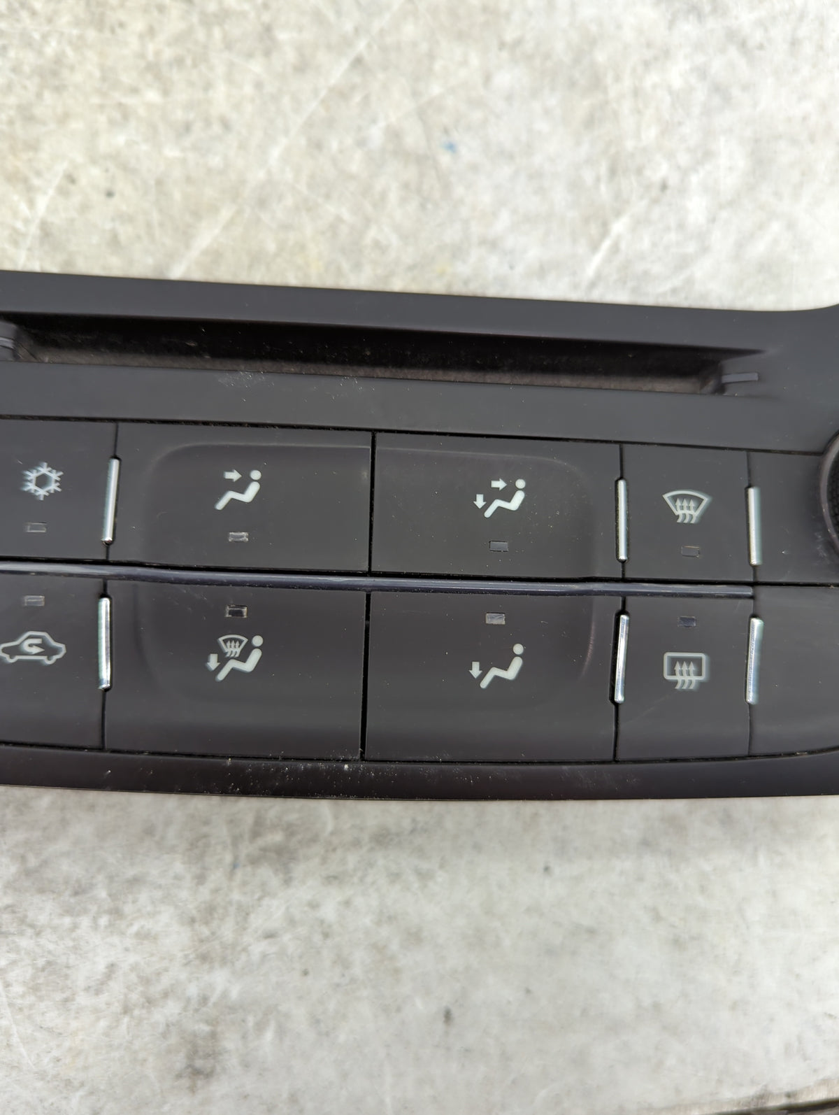 2014-2016 Chevrolet Malibu Climate Control Module Temperature AC/Heater Replacement P/N:23465797 545290509 Fits OEM Used Aut