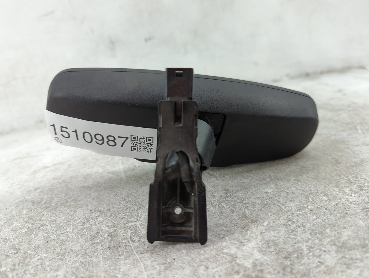 2016 Chevrolet Malibu Interior Rear View Mirror Replacement OEM P/N:E11 026691 Fits OEM Used Auto Parts - Oemusedautoparts1.