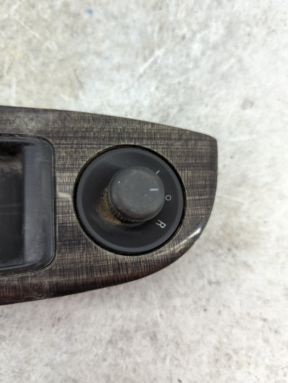 2014-2016 Chevrolet Malibu Master Power Window Switch Replacement Driver Side Left P/N:20917577 Fits OEM Used Auto Parts - O