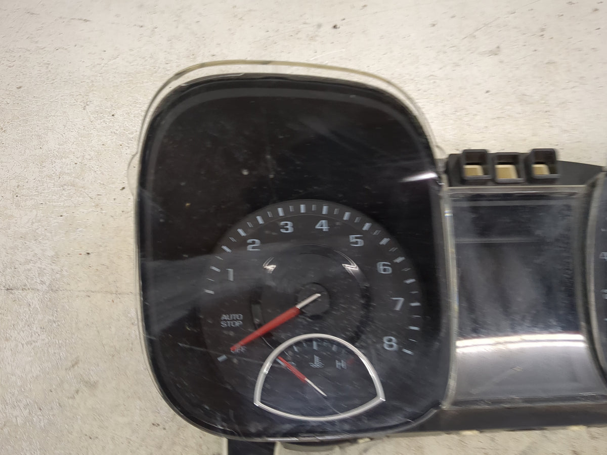 2016 Chevrolet Malibu Instrument Cluster Speedometer Gauges P/N:A2C96254400141591G Miles: Fits OEM Used Auto Parts - Oemused