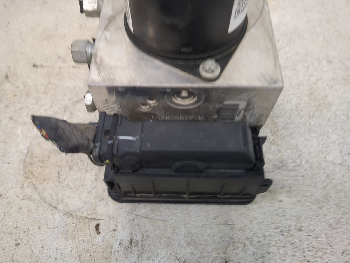 2013-2016 Chevrolet Malibu Anti-Lock Brake ABS Pump Module Actuator OEM P/N:22863598 20850047 Fits Fits 2012 2013 2014 2015 