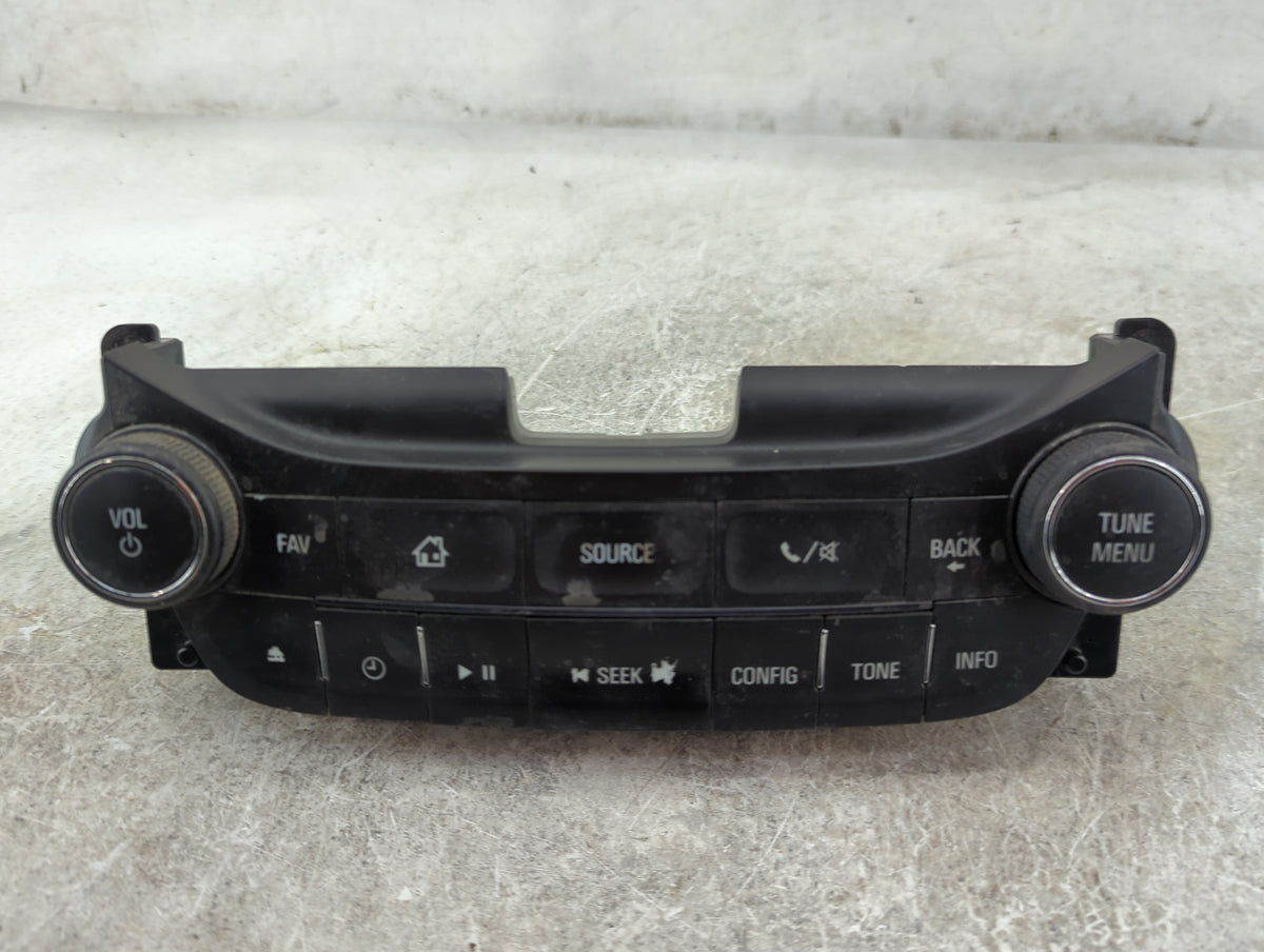 2014-2016 Chevrolet Malibu Radio Control Panel 1513745 - Oemusedautoparts1.com