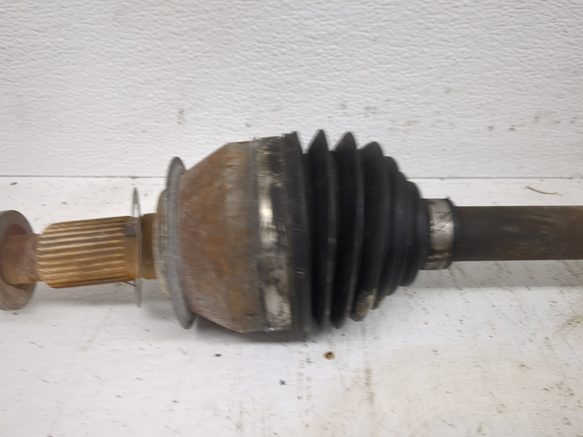 2013-2015 Chevrolet Malibu Axle Shaft Front Passenger Cv C/v 1520265 - Oemusedautoparts1.com