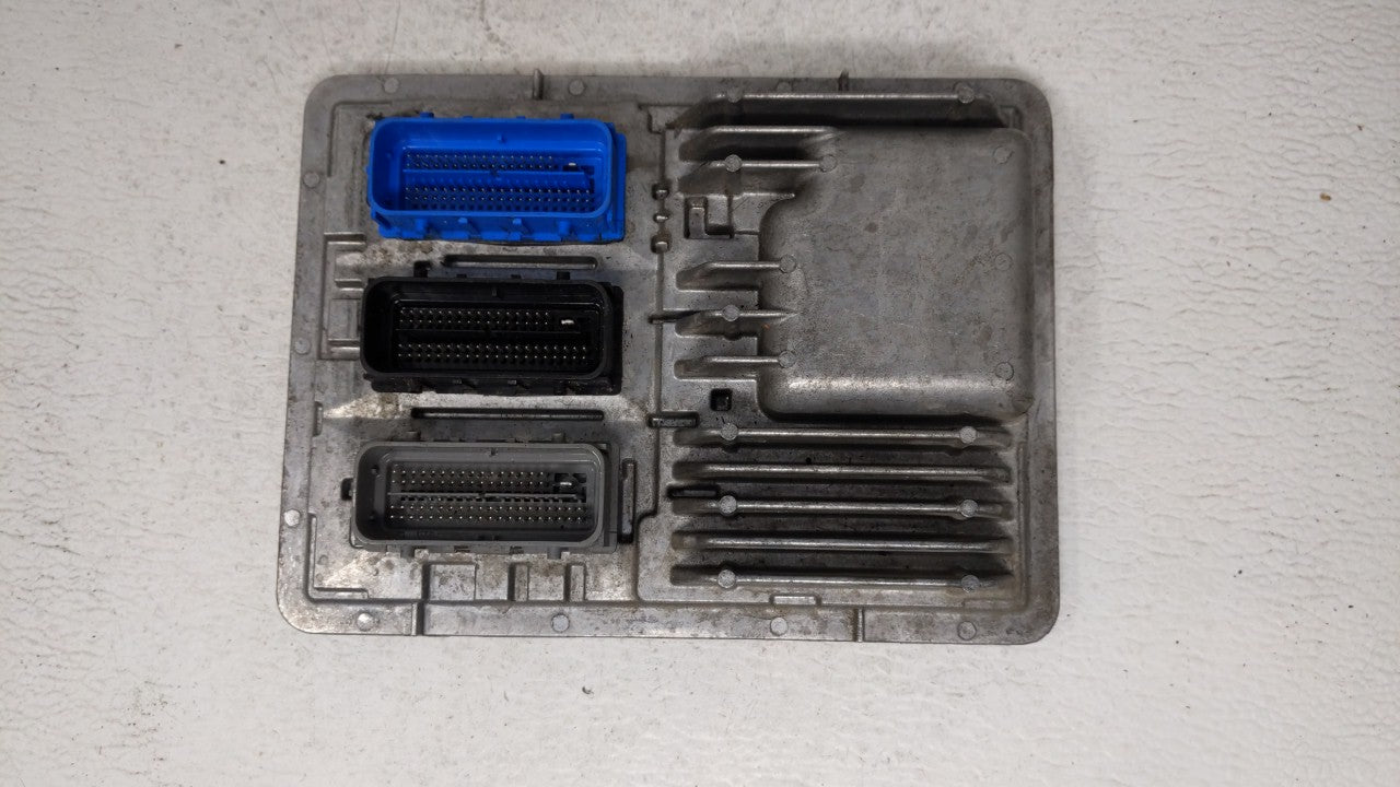 2016 Chevrolet Malibu PCM Engine Control Computer ECU ECM PCU OEM P/N:12607096 12675580, 12676591, 12680968 Fits OEM Used Au