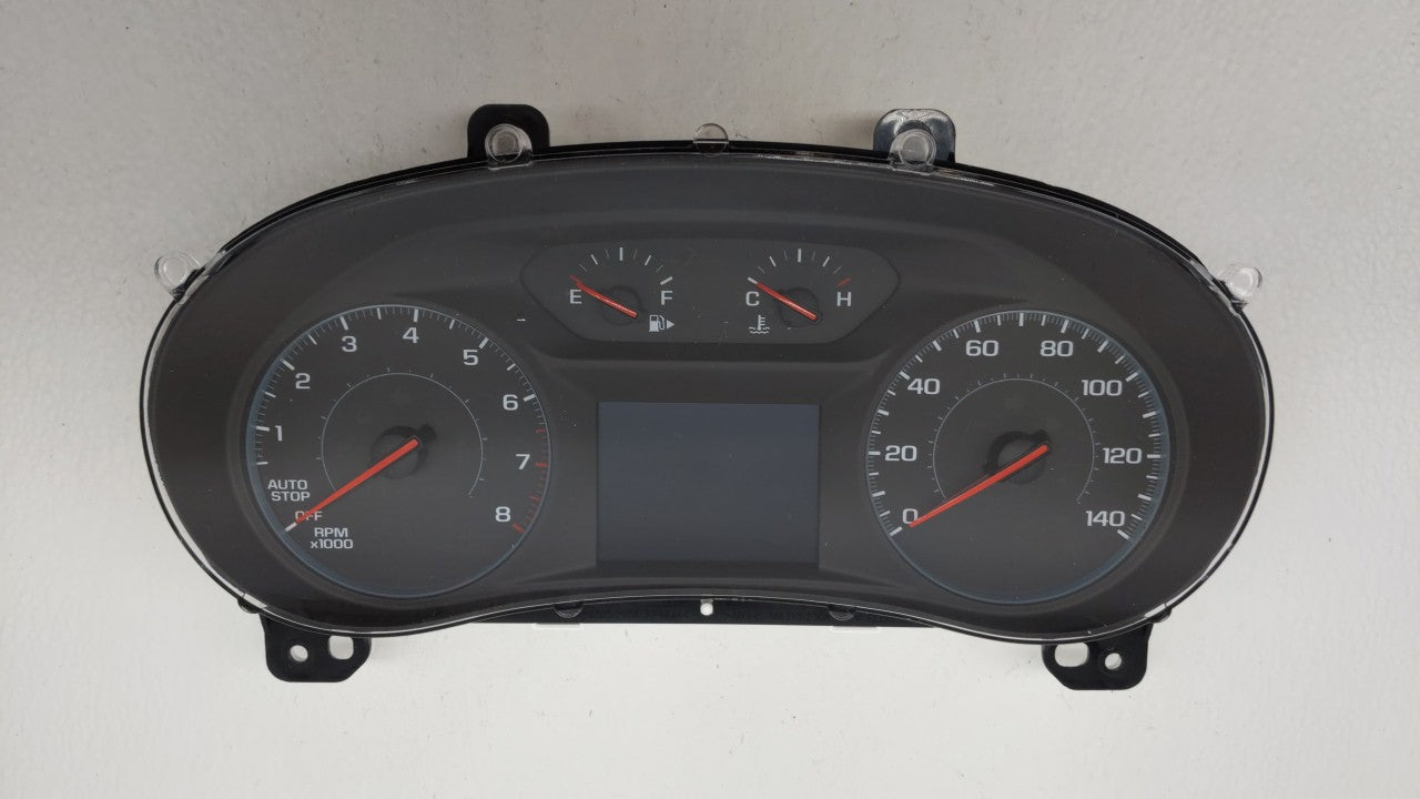2016 Chevrolet Malibu Instrument Cluster Speedometer Gauges P/N:84031638 84031634, 84057458 Fits OEM Used Auto Parts - Oemus