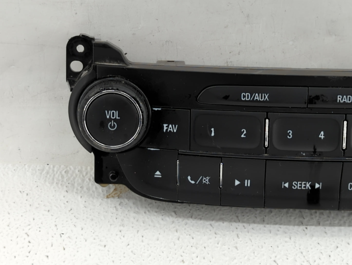 2014-2016 Chevrolet Malibu Radio Control Panel - Oemusedautoparts1.com
