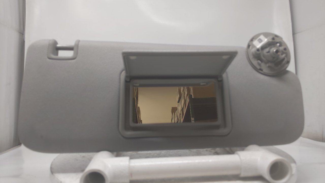 2016-2021 Chevrolet Malibu Sun Visor Shade Replacement Passenger Right Mirror Fits Fits 2016 2017 2018 2019 2020 2021 OEM Us