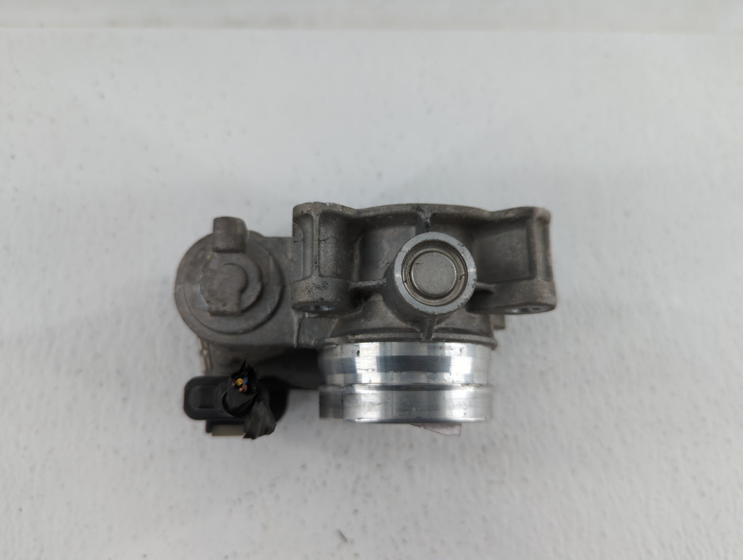 2016-2019 Chevrolet Malibu Throttle Body P/N:12659491BA 12671379AA Fits Fits 2016 2017 2018 2019 OEM Used Auto Parts - Oemus