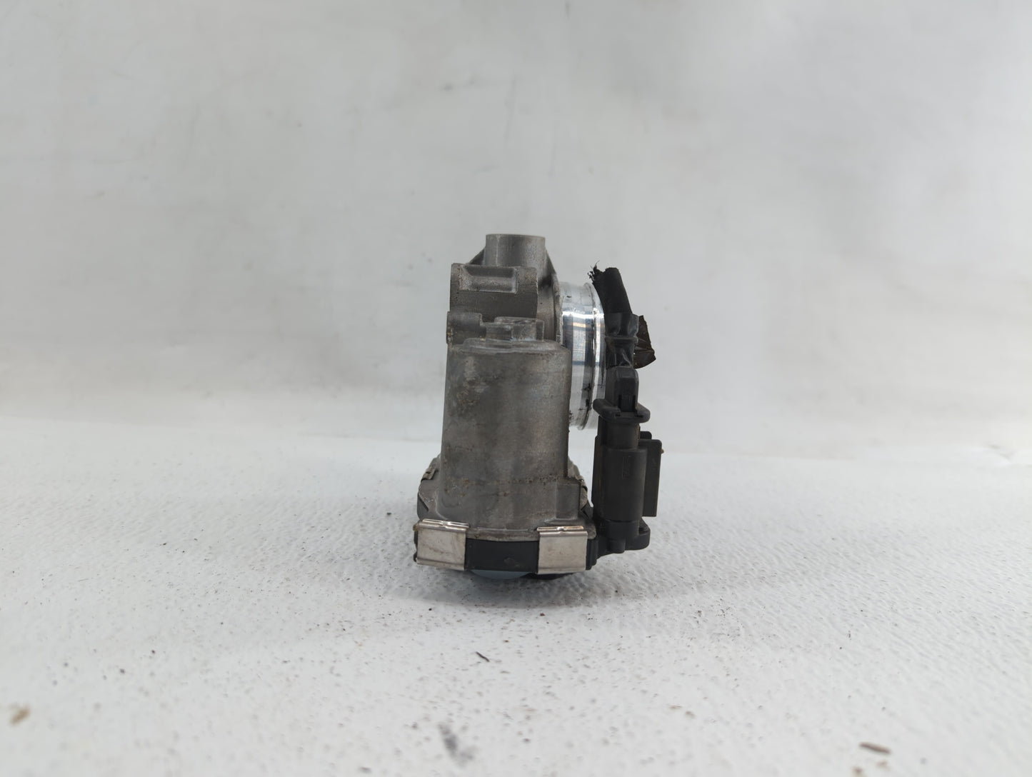 2016-2019 Chevrolet Malibu Throttle Body P/N:12659491BA 12671379AA Fits Fits 2016 2017 2018 2019 OEM Used Auto Parts - Oemus