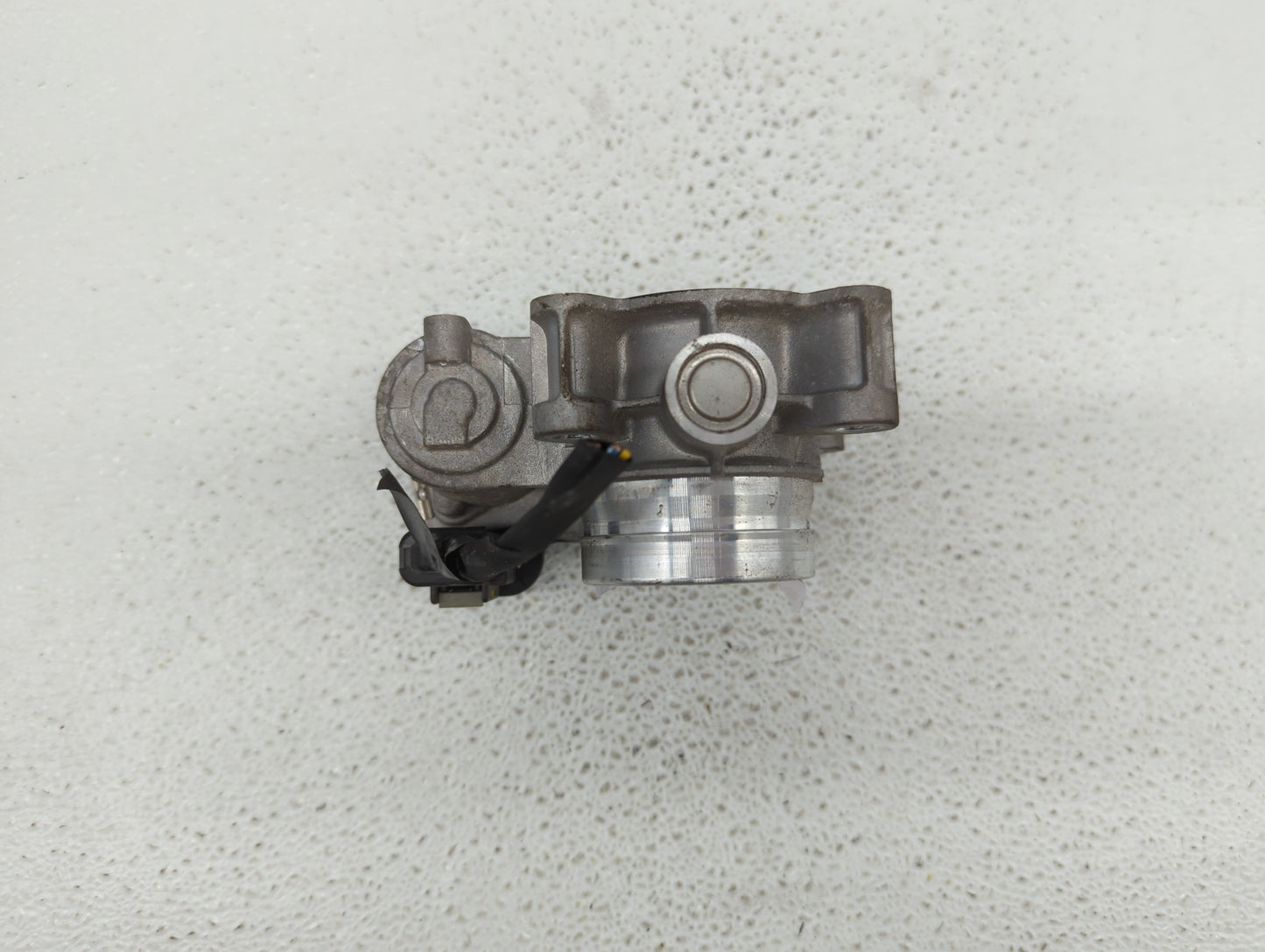 2016-2019 Chevrolet Malibu Throttle Body P/N:12659491BA 12671379AA Fits Fits 2016 2017 2018 2019 OEM Used Auto Parts - Oemus