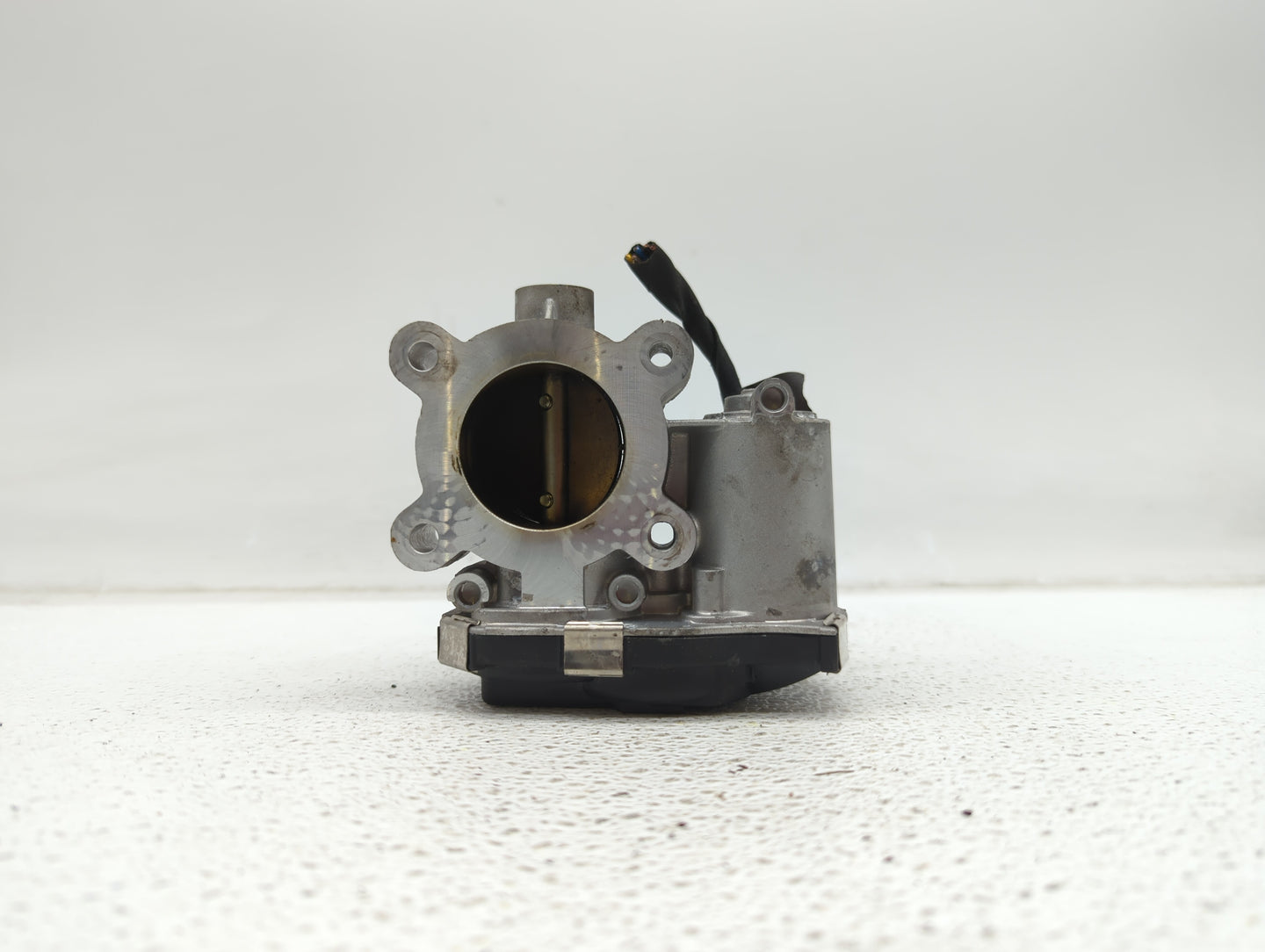 2016-2019 Chevrolet Malibu Throttle Body P/N:12659491BA 12671379AA Fits Fits 2016 2017 2018 2019 OEM Used Auto Parts - Oemus