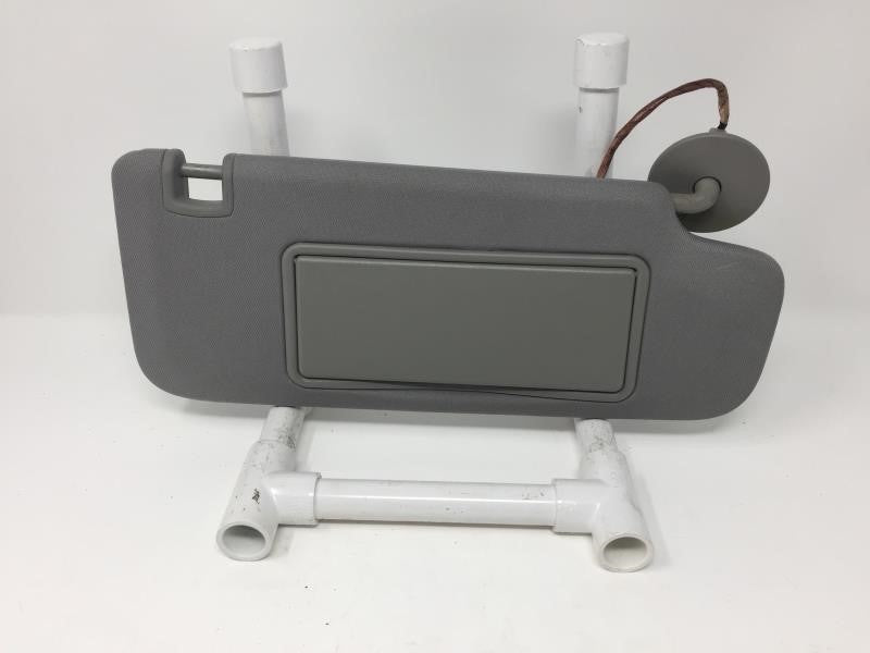 2016-2019 Chevrolet Malibu Sun Visor Shade Replacement Passenger Right Mirror Fits Fits 2016 2017 2018 2019 OEM Used Auto Pa