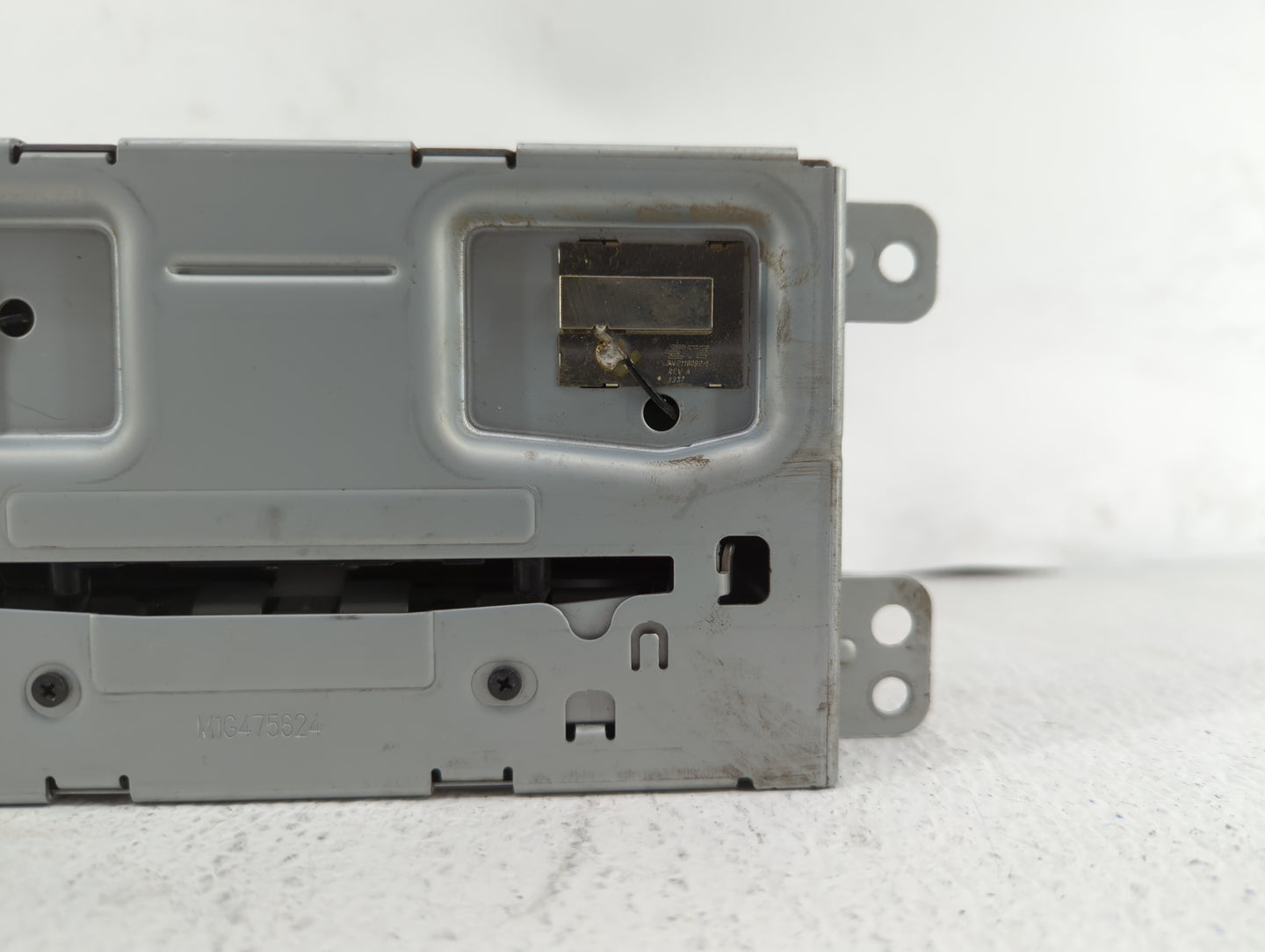 2014-2016 Chevrolet Malibu Radio AM FM Cd Player Receiver Replacement P/N:23284461 23495272, 23184133 Fits Fits 2014 2015 20