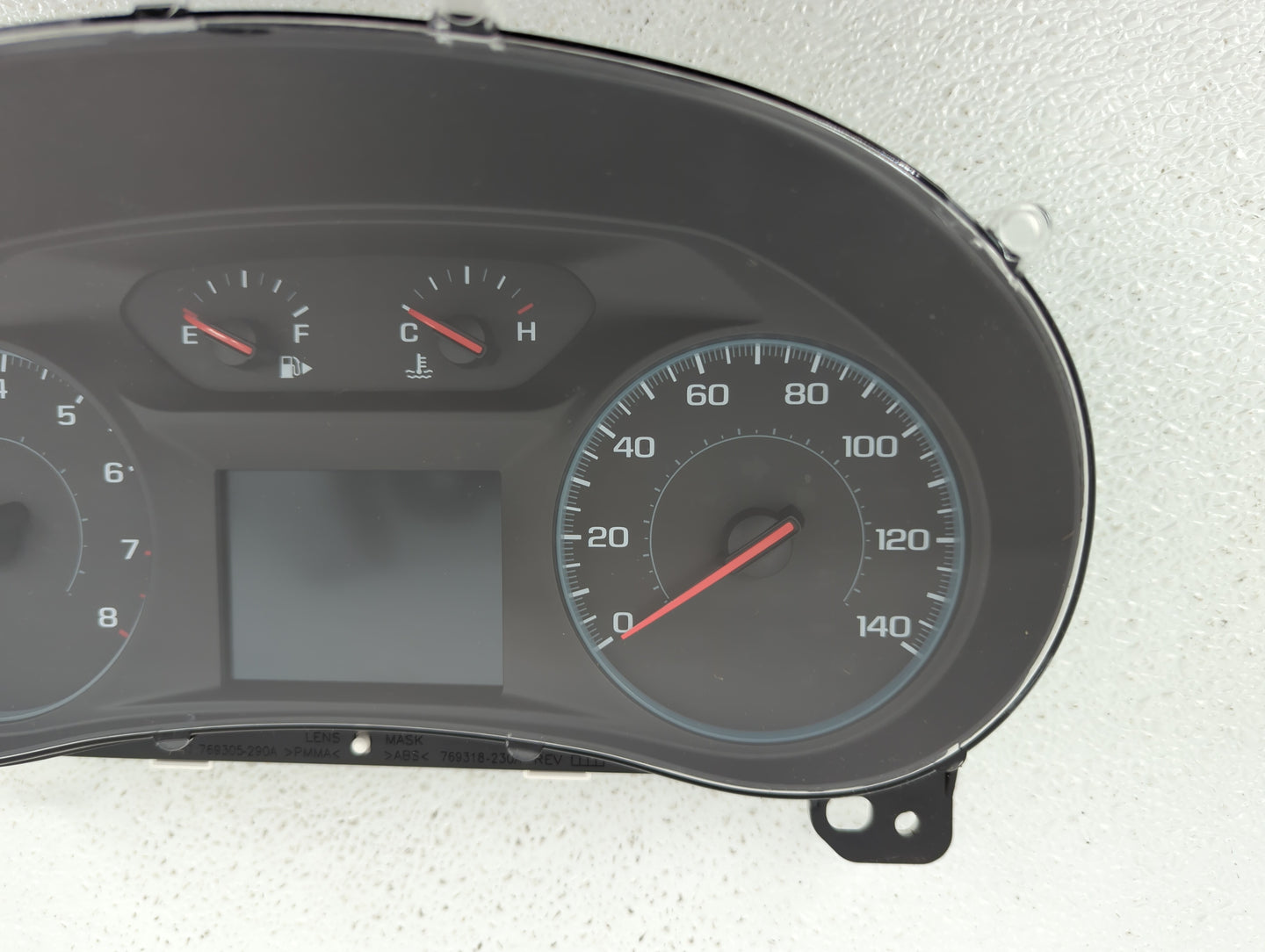 2016 Chevrolet Malibu Instrument Cluster Speedometer Gauges P/N:84057459 84057458 Fits OEM Used Auto Parts - Oemusedautopart