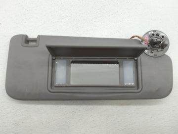 2016-2019 Chevrolet Malibu Sun Visor Shade Replacement Passenger Right Mirror Fits Fits 2016 2017 2018 2019 OEM Used Auto Pa