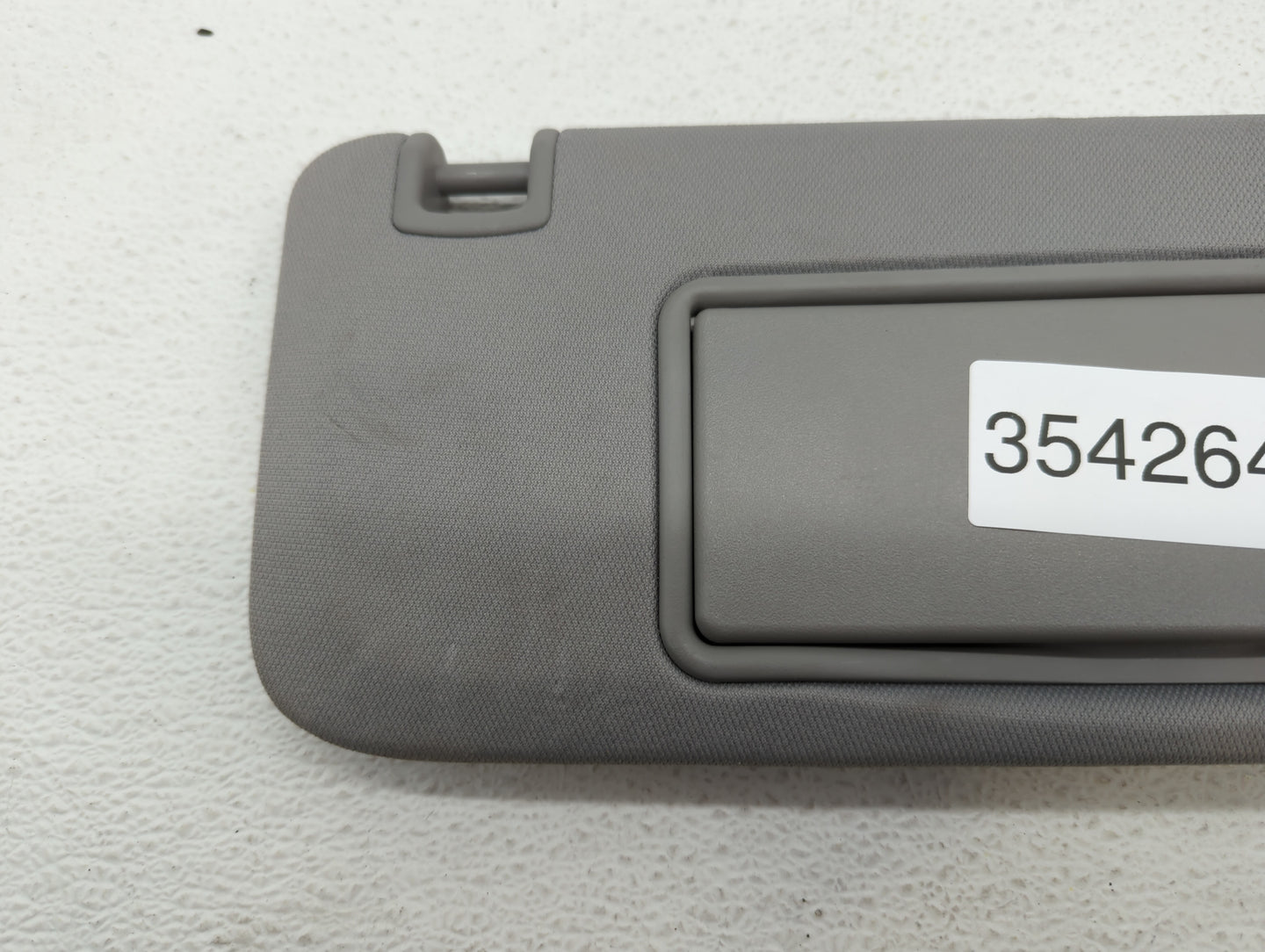 2016-2019 Chevrolet Malibu Sun Visor Shade Replacement Passenger Right Mirror Fits Fits 2016 2017 2018 2019 OEM Used Auto Pa